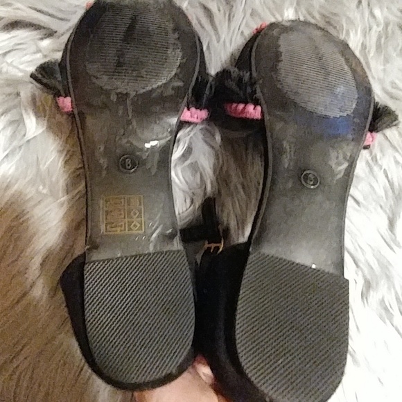 Vintage Fringe & Pom Pom Flats - Picture 6 of 6